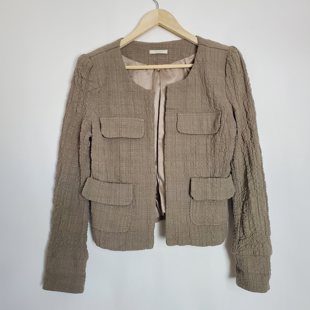 Anthropology Pleione Cream Blazer in Size Small